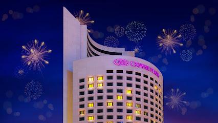 Crowne Plaza Istanbul - Oryapark, an IHG Hotel