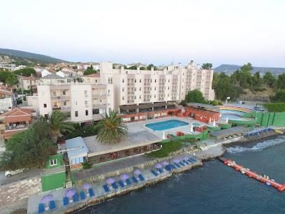 Foça İzmir Otel ve Konaklama - Hotel Leon