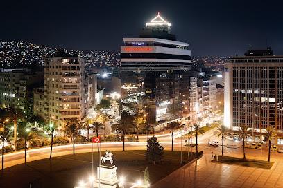 Konak İzmir Otel ve Konaklama - Mövenpick Hotel Izmir